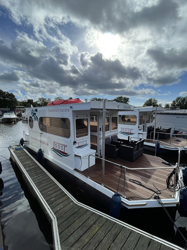 Festliegendes Hausboot mieten - Hausboot mieten